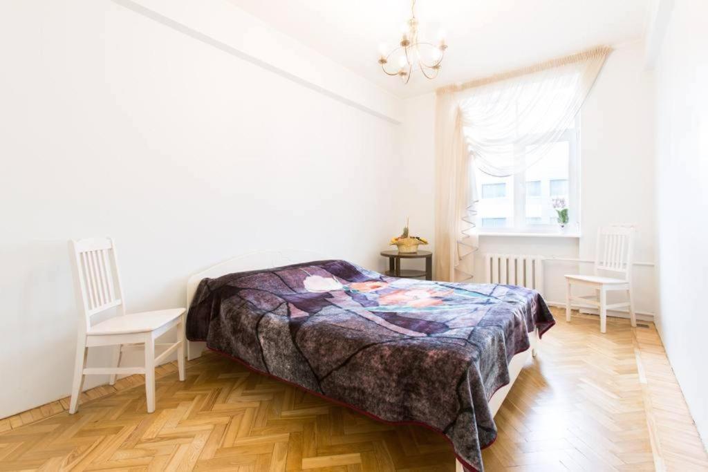 Bright Apartment Near Bus Statioon Tallinn Luaran gambar